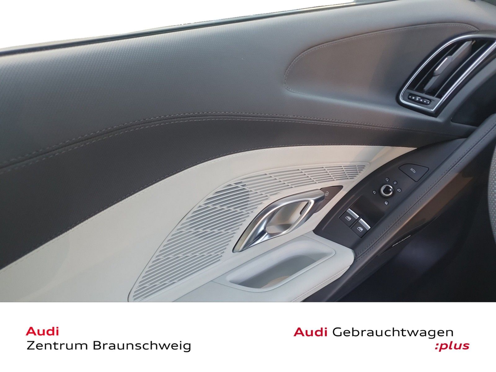 Audi R8 - Bild 12