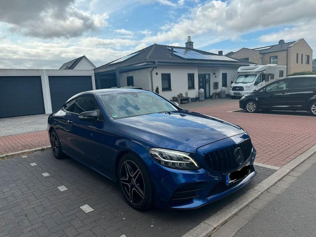Image of Mercedes-Benz C 220
