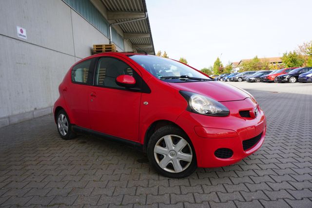 Toyota AYGO Basis 50kW Radio ZV/FFB 2.Hand