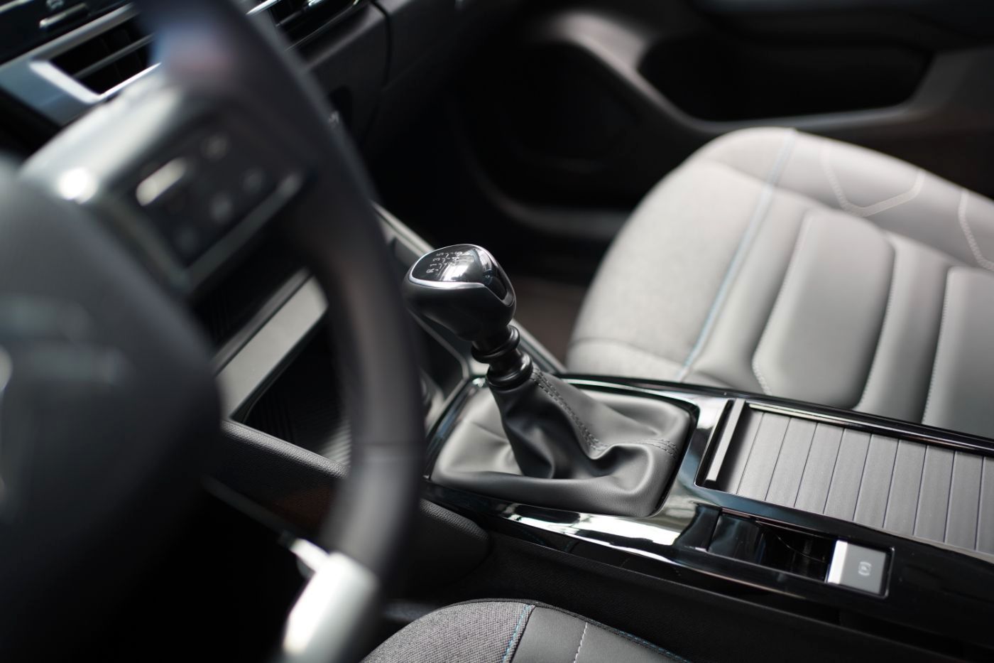 Fahrzeugabbildung Citroën C4 PureTech 130 Max Sitzheizung Navi DAB Klima