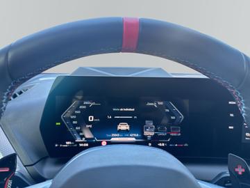 2025 BMW M235 — миниатюра 15