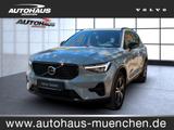 Volvo XC 40 Plus Dark 2WD - Volvo XC40 in München