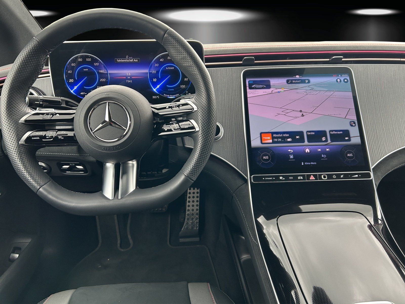 Fahrzeugabbildung Mercedes-Benz EQE350 AMG Prem AIRMATIC Memo DISTRO AHK 4,5°HAL