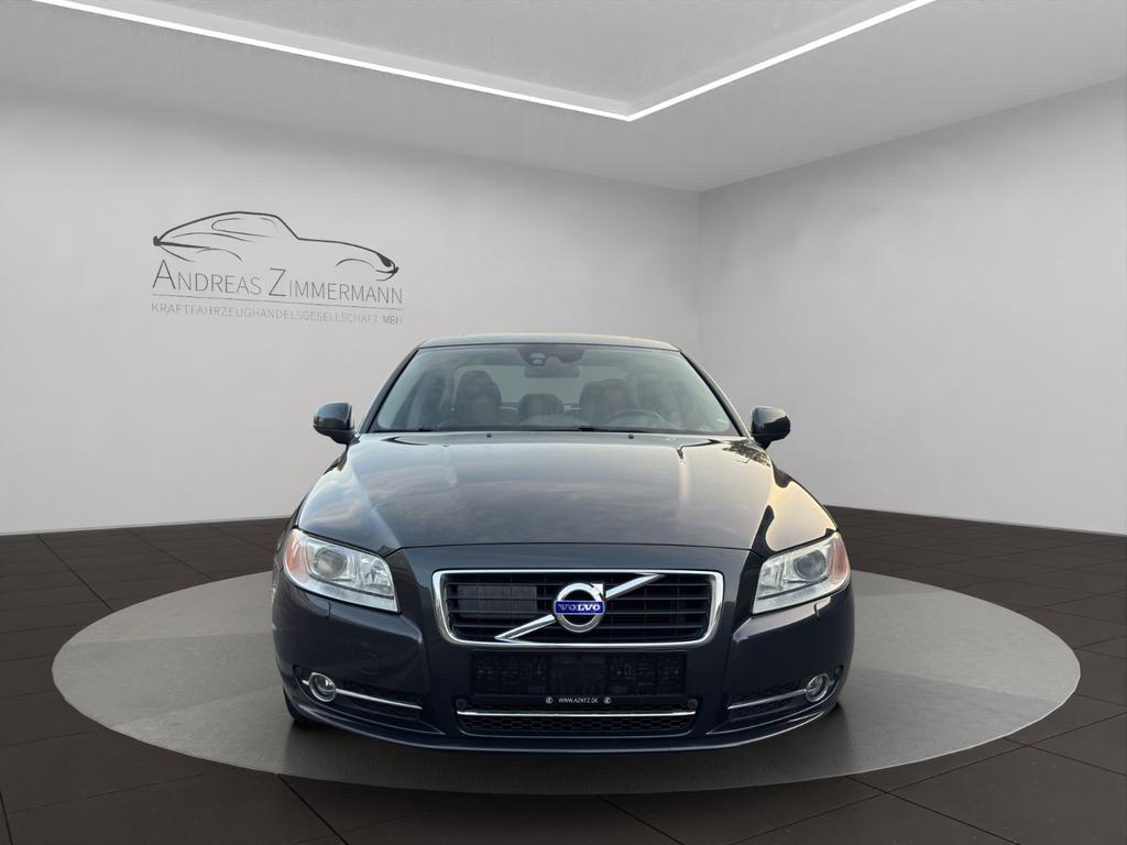 Volvo S80