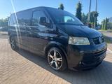 Volkswagen T5 Transporter Bus Multivan ABT Highline - gebrauchte VW T5 Transporter aus dem Jahr 2005