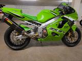 Kawasaki ZX9R PVM Schmiederäder