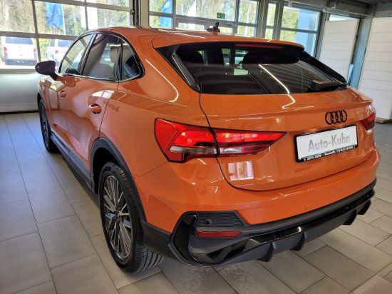 Audi Q3 Sportback 35 1,5TFSI S Line 110 KW DSG Nav,AH foto 4