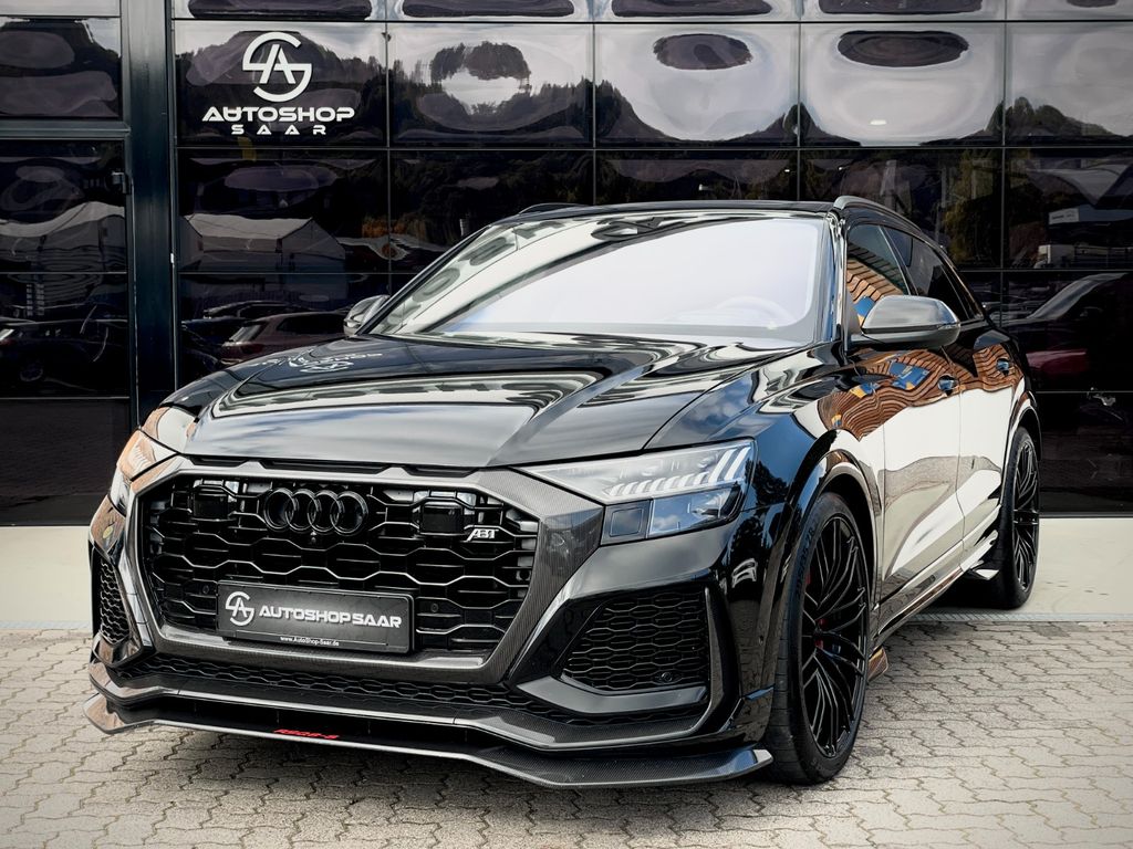 Audi RSQ8