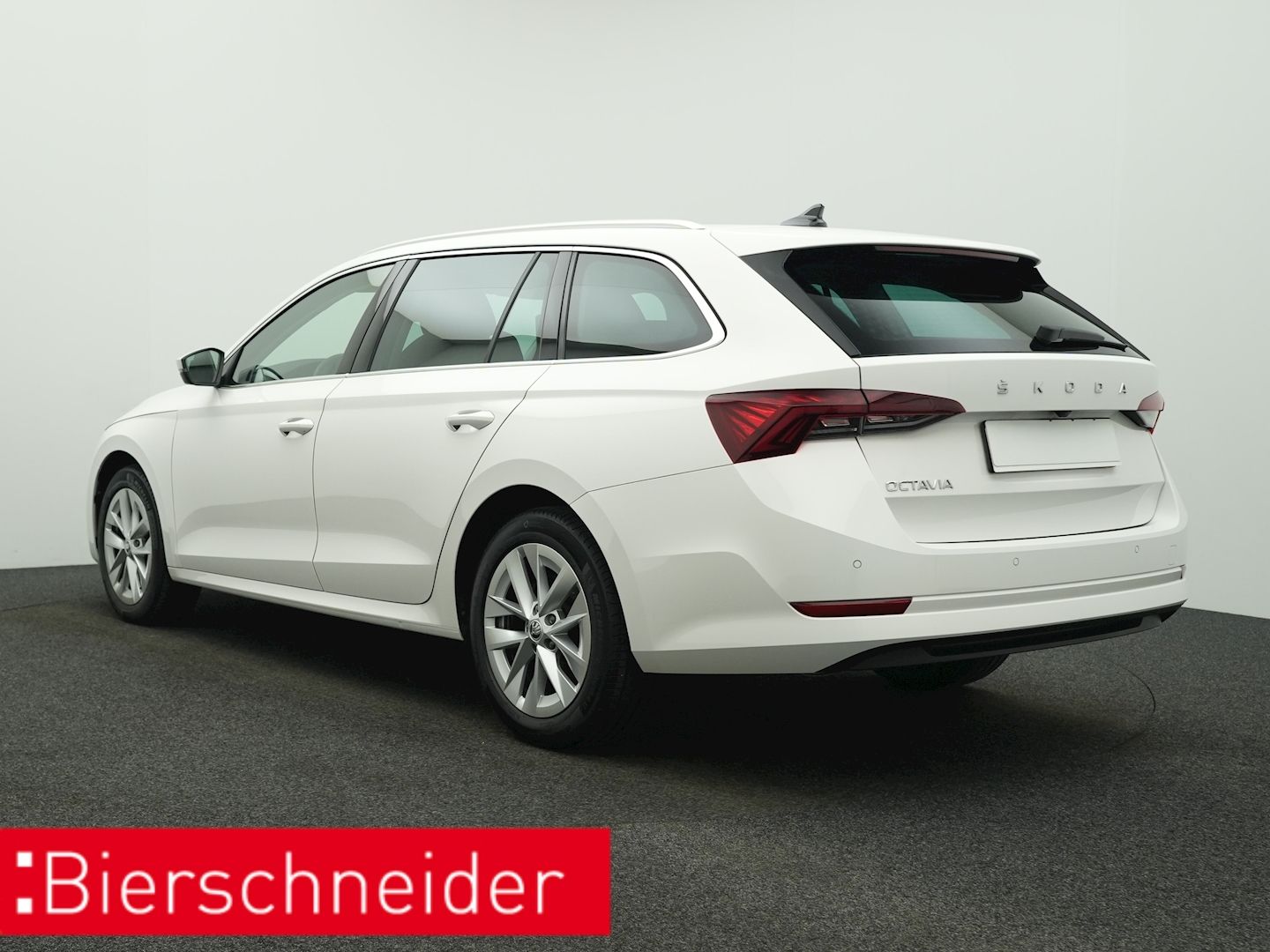 Skoda Octavia Combi 2.0 TDI DSG Style NAVI HuD KAMERA  imagem 3