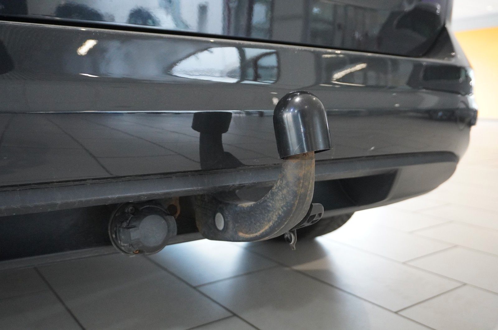 Fahrzeugabbildung Volkswagen Touran 1.6 TDI COMFORTLINE 7-SITZER ACC/SHZ/AHK
