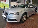 Audi A4 1.8 TFSI  Motor91TKM  TÜV 03/28 ... - Audi A4 aus 2009: 2.0