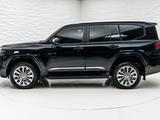 Toyota Land Cruiser 3.5*ARMORED B6*Black Interior - Toyota Land Cruiser: Armored