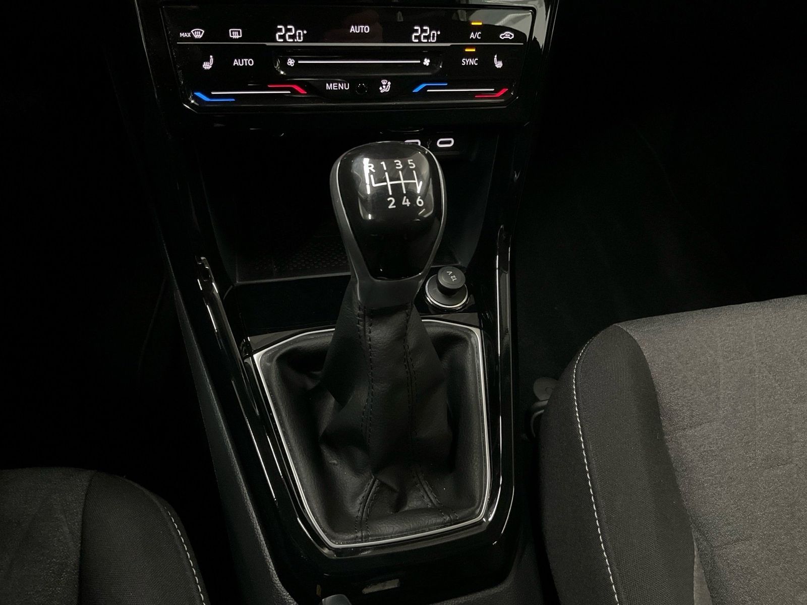 Volkswagen T-Cross - Bild 15