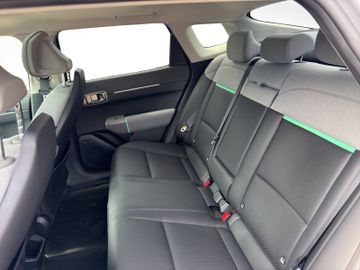 Kia EV4 Fastback Panor. * 612KM Reichw. * 7J. Gar.*