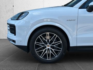 Porsche Cayenne - 6