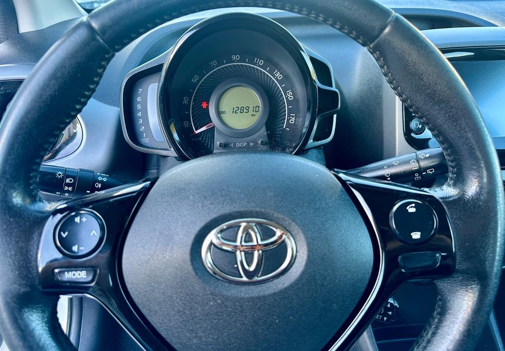 Toyota Aygo (X)
