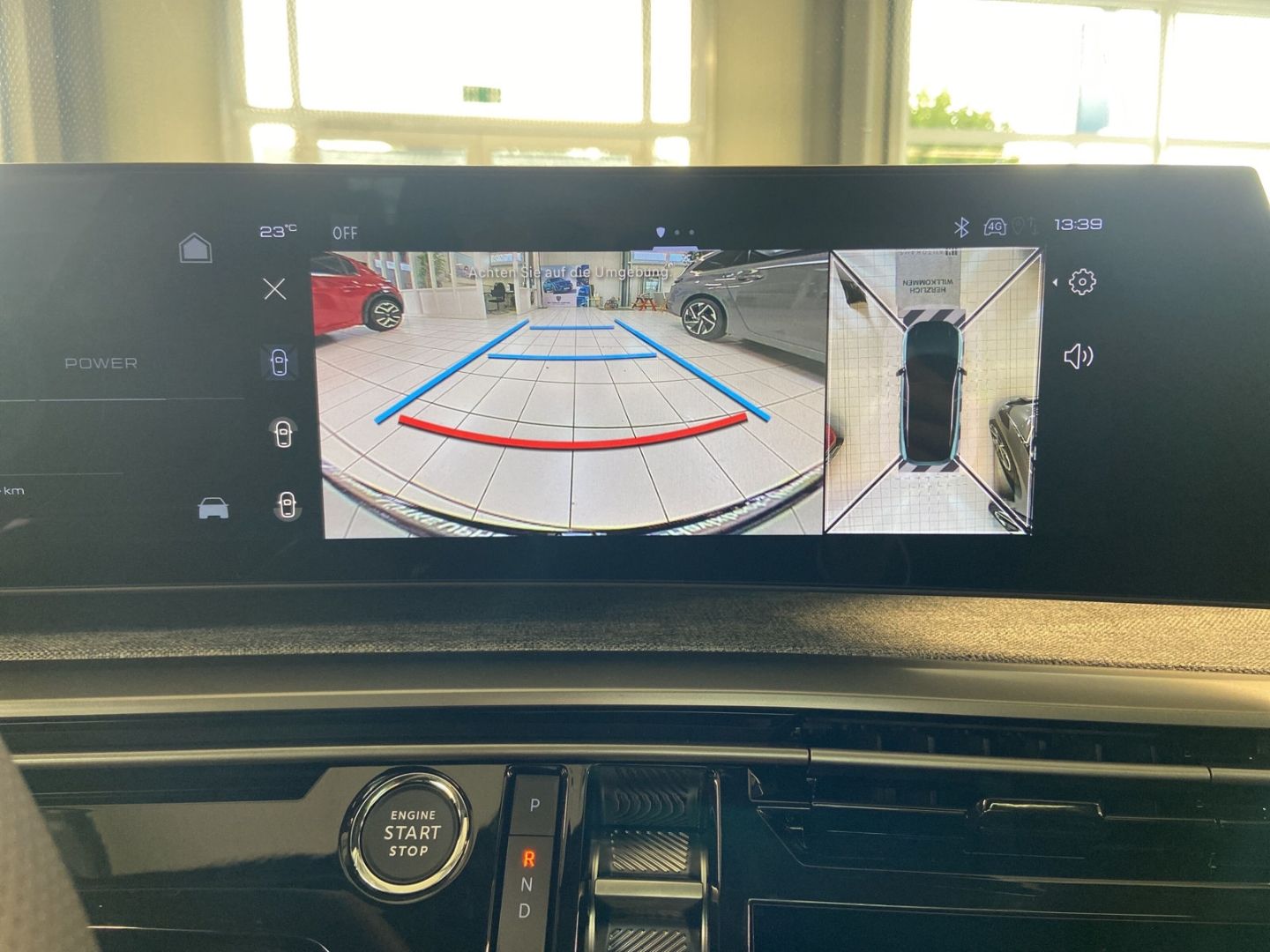 Fahrzeugabbildung Peugeot 3008 GT Elektro 210 Navi Soundsystem ACC CarPlay