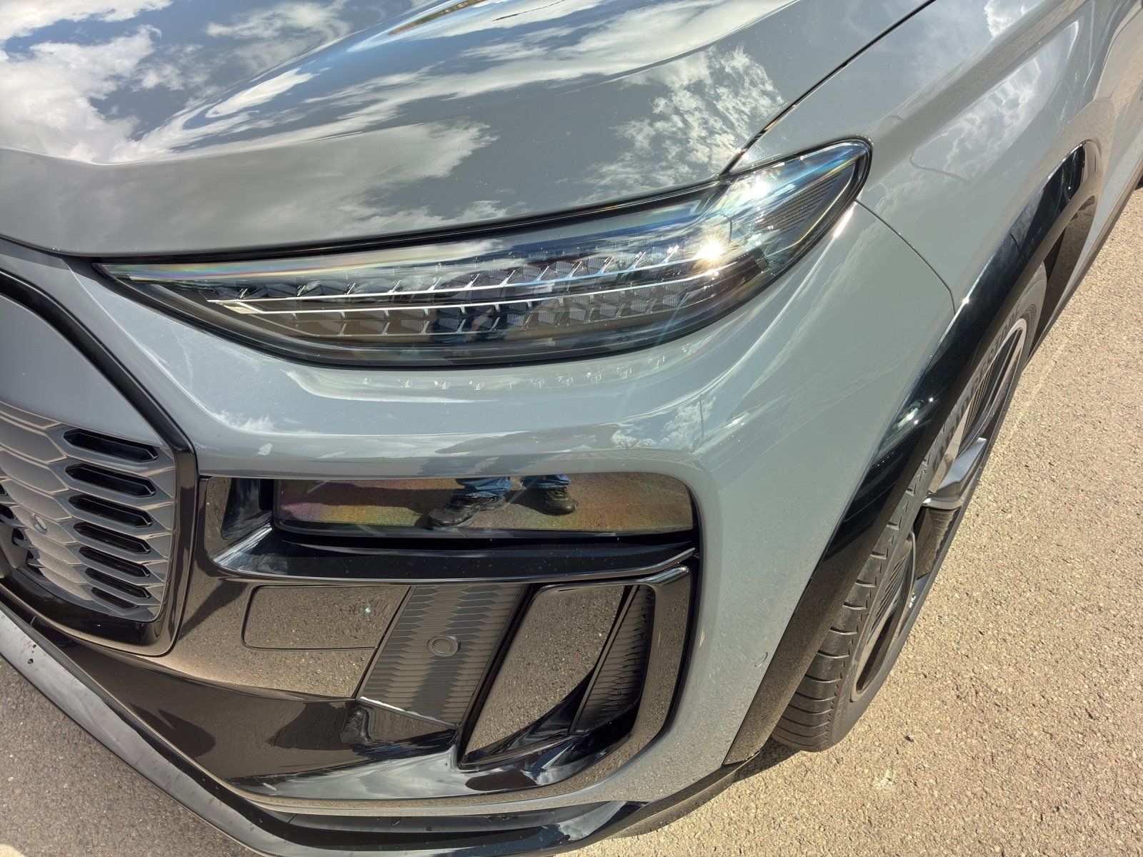 Fahrzeugabbildung Audi Q6 e-tron performance TechPro 360,AHK,HUD,Kamera