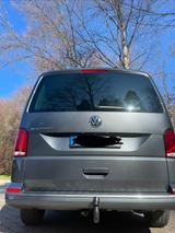 Volkswagen VW Multivan T6.1 DSG Standhei. AHK Garantie 9/26 - VW T6 Multivan Gebrauchtwagen in Stuttgart