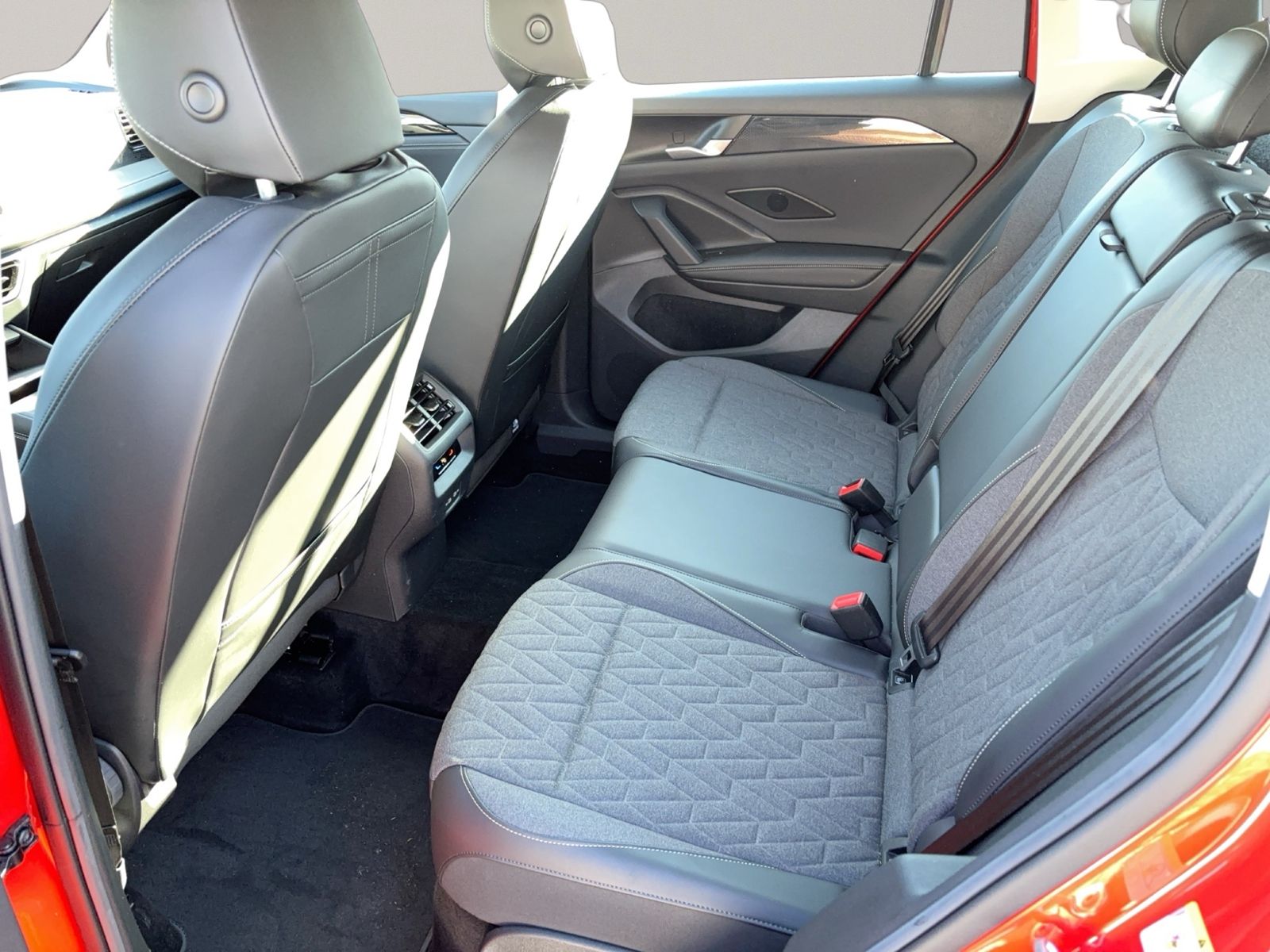 Tiguan 1.5 eTSI Life, AHK, ACC, Navi, Komfortpak