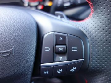 Bild 21 Ford Focus Turnier ST-Line X LED B&O Winterpaket