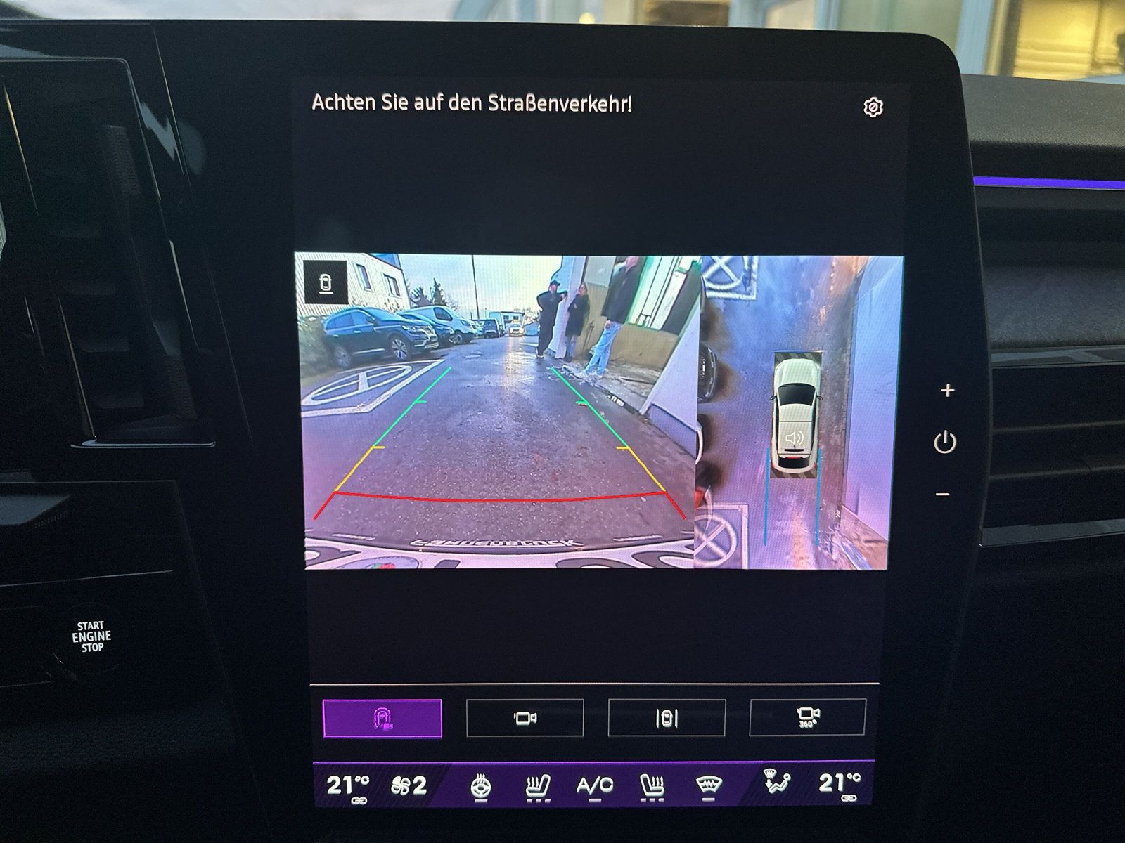 Renault Rafale - Bild 17