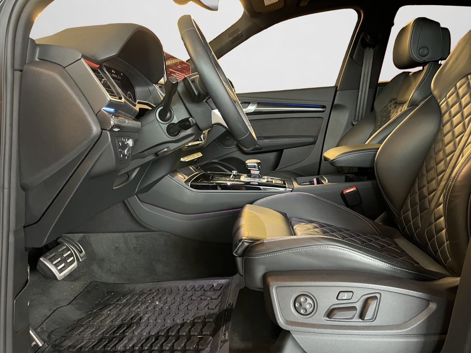 Audi SQ5 - Bild 13