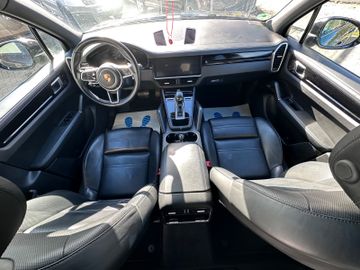 Porsche Cayenne - 9