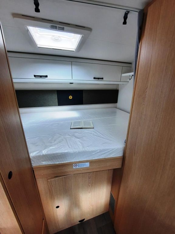 Fahrzeug Übersicht 11 Fahrzeugabbildung Sunlight A 60 Verfüg. / Sparen Sie 4.033,- €