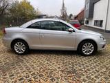 Volkswagen Eos Basis BMT,SHZ,Klimaautomatik,Navigation - silberne Volkswagen Eos