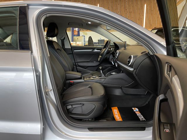 MYAUTOCENTER – Gebraucht- und Jahreswagen mit Werkstattservice in Pfaffenhofen Audi A3 Limousine ultra *LED*NAVI*TEILLEDER*SZHZ*PDC*