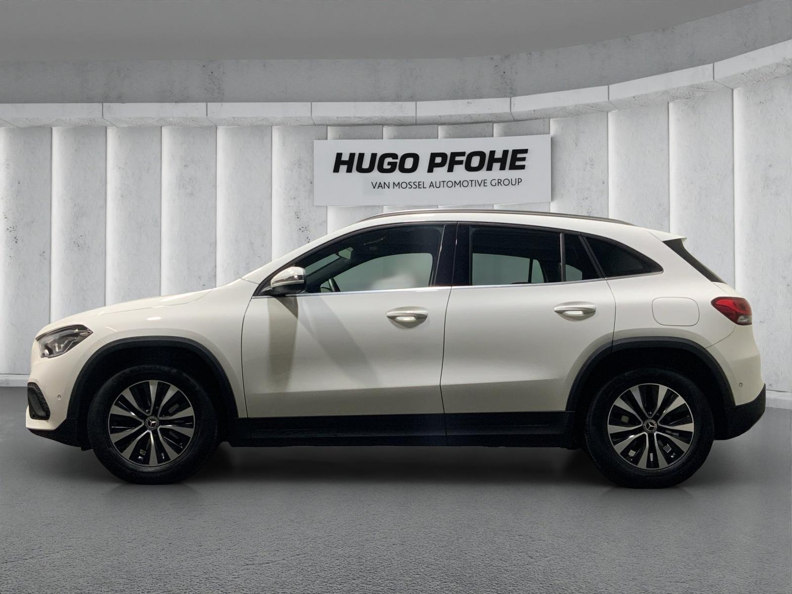 Mercedes-Benz GLA Style Distronic Plus RFK PDC Nav, миниатюра 2