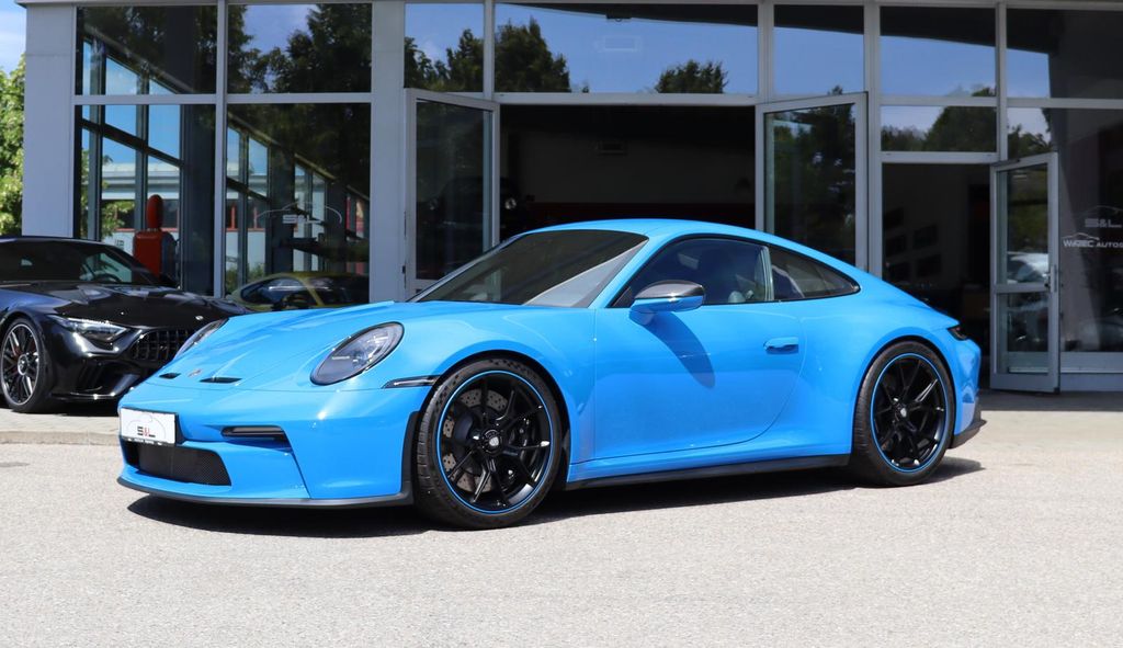 Image of Porsche 992
