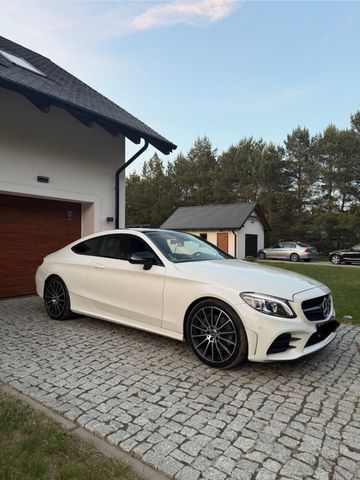 MERCEDES-BENZ C 300 Coupé 