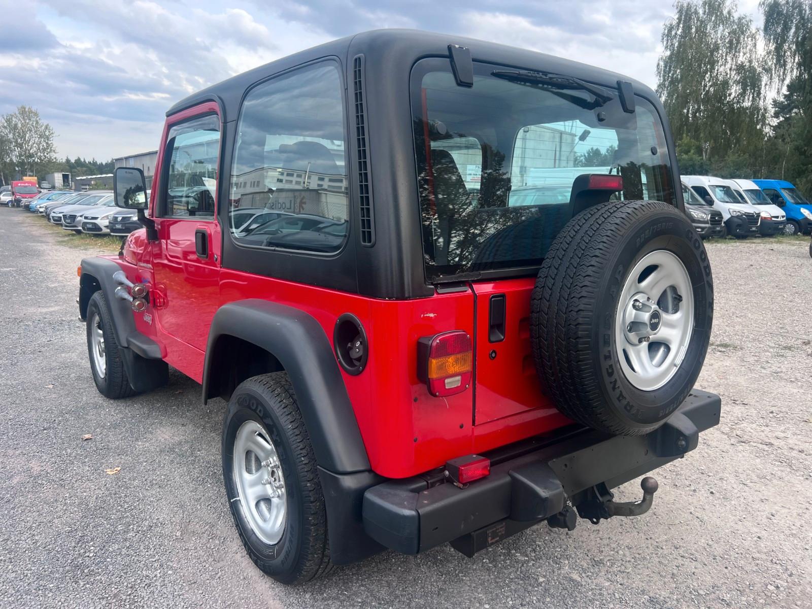 JEEP WRANGLER SPORT 2.5 | 118 ch | 4X4 | BVM | VOLANT CUIR