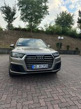 Audi Q7 3.0 TDI quattro S-Line/Standheizung/AHK/PANO - Audi Q7: Beige