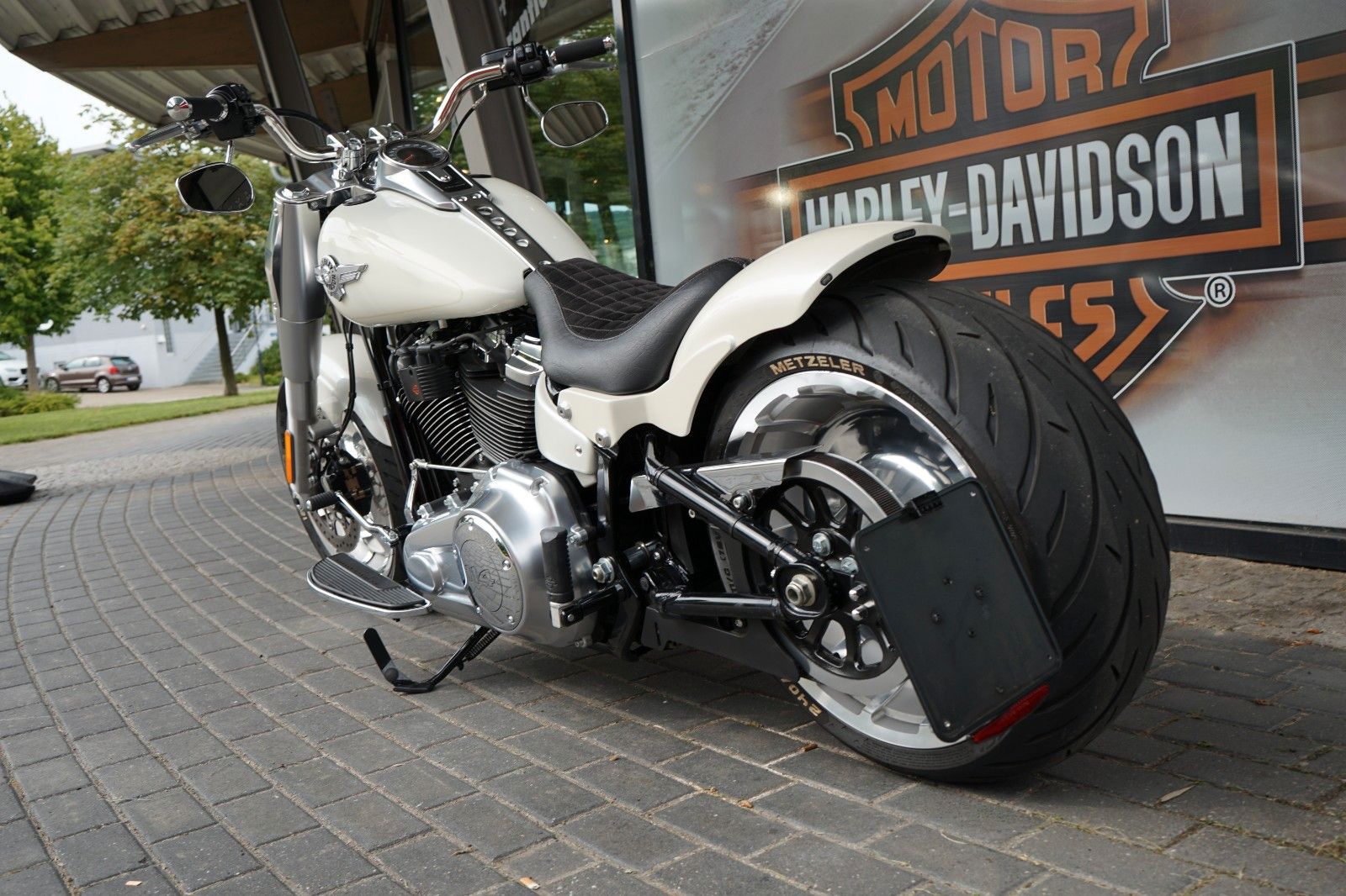 Fahrzeugabbildung Harley-Davidson Fat Boy 114 -Heckumbau-Jekill-Besser wie neu!