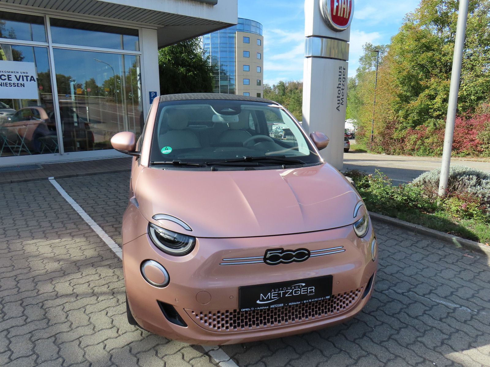 Fiat 500e Cabrio La Prima by Bocelli 42 kWh imagem 2
