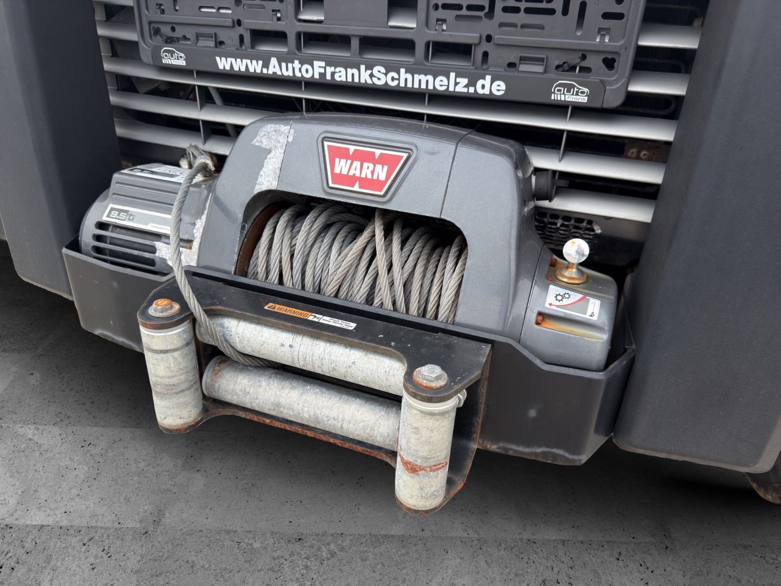 Fahrzeugabbildung Land Rover Defender 90 SE Station Wagon Seilwinde Klima