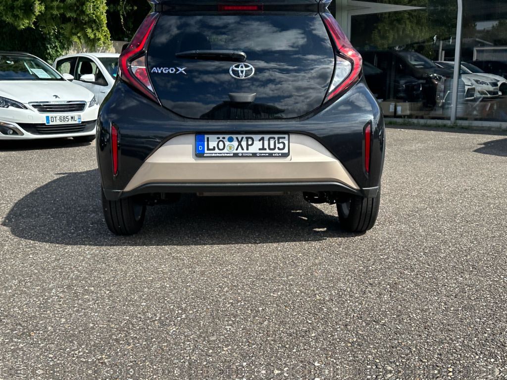 Fahrzeugabbildung Toyota Aygo X Pulse