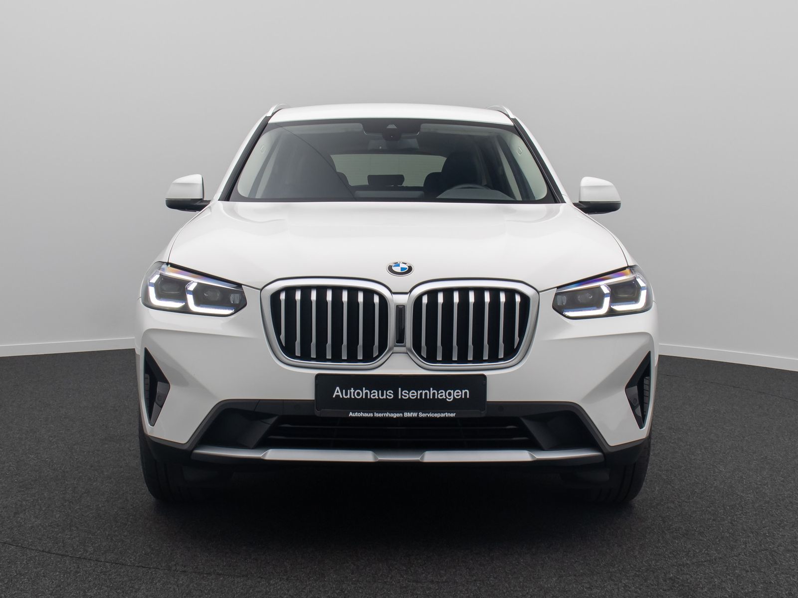 Fahrzeugabbildung BMW X3 xD20i Kamera DAB Laser HiFi Komfort Sport 18"