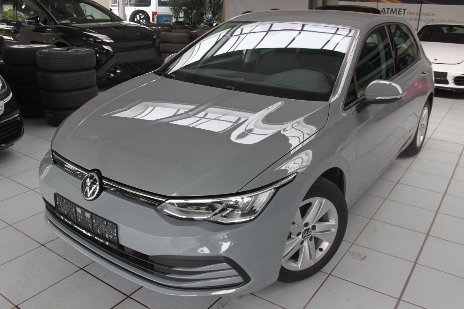 Volkswagen Golf VIII Lim./DSG/APP/STZHZ/PDC/BEGRENZ/ALU/FRE