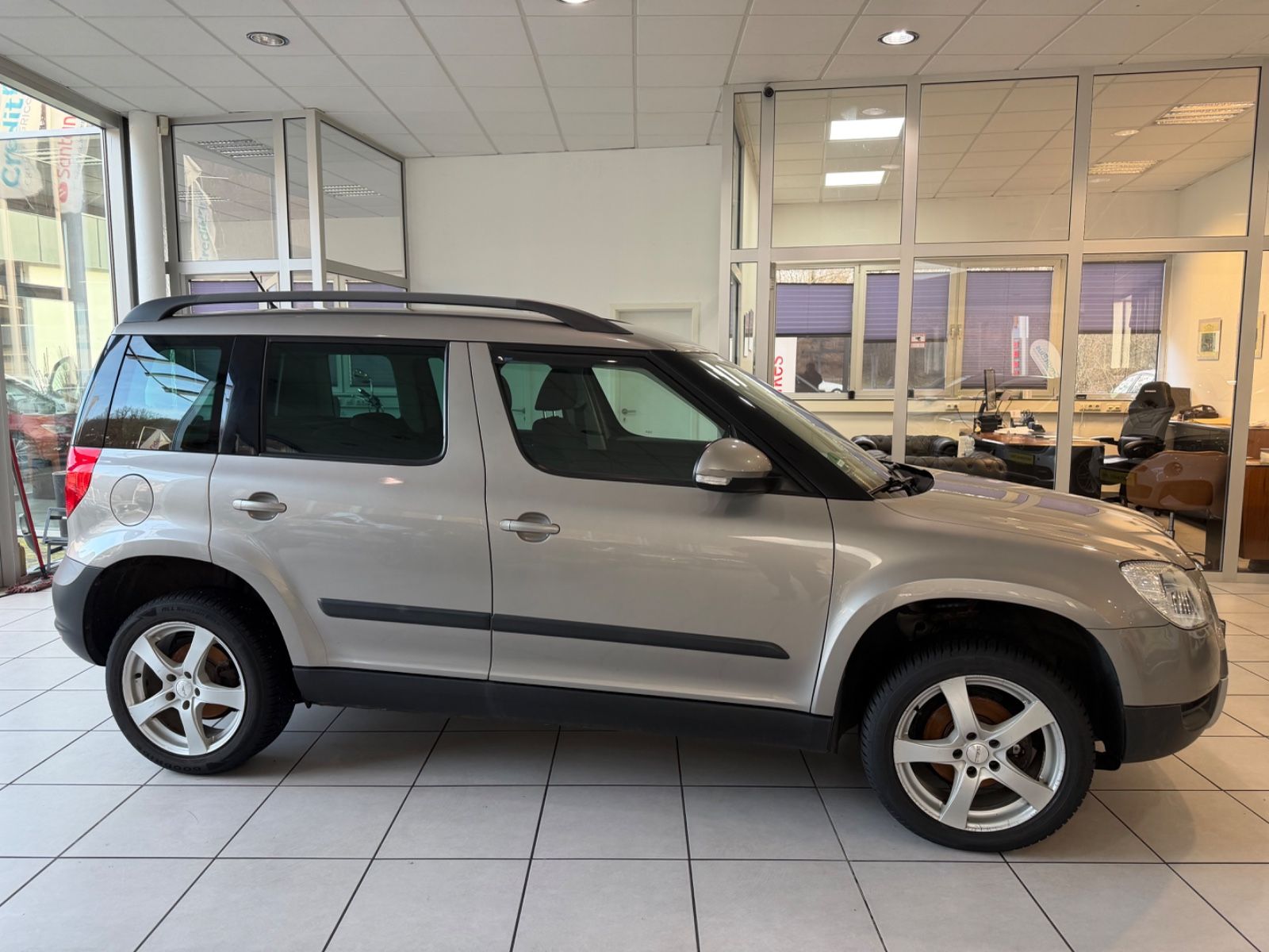 Fahrzeugabbildung SKODA Yeti Ambition Plus Edition