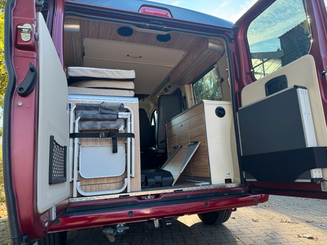 HYMER / ERIBA / HYMERCAR Sydney Aufstelldach-Autom-118 KW-Ahk-Alarm-Leder