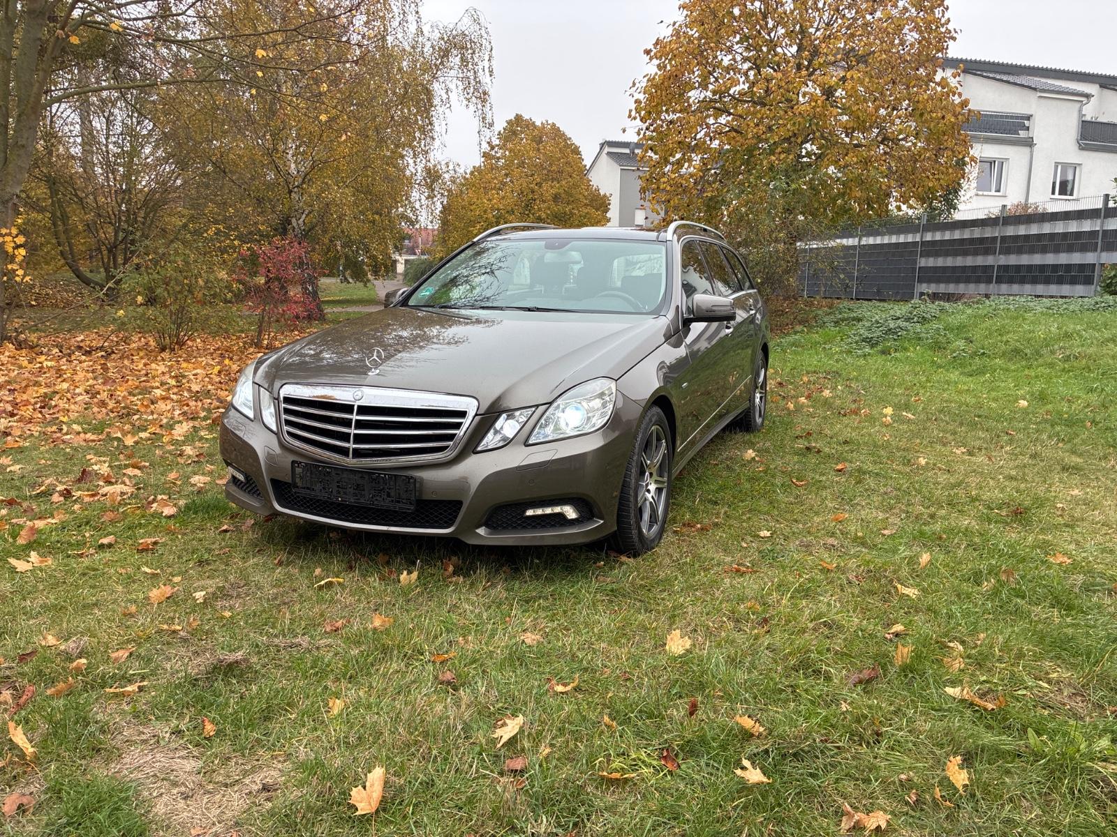Mercedes-Benz 350 2010 — photo 9