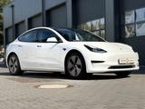 Tesla Model 3 RWD AHK Wärmepumpe Ryzen - Tesla Model 3 in Düsseldorf