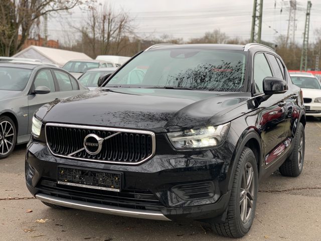 Volvo XC 40 XC40 Momentum Pro 2WD