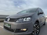 Volkswagen Sharan 2.0 TDI DSG*7-SITZ*ACC*AHK*NAVI*XNN*TOP* - VW Sharan Gebrauchtwagen in Stuttgart