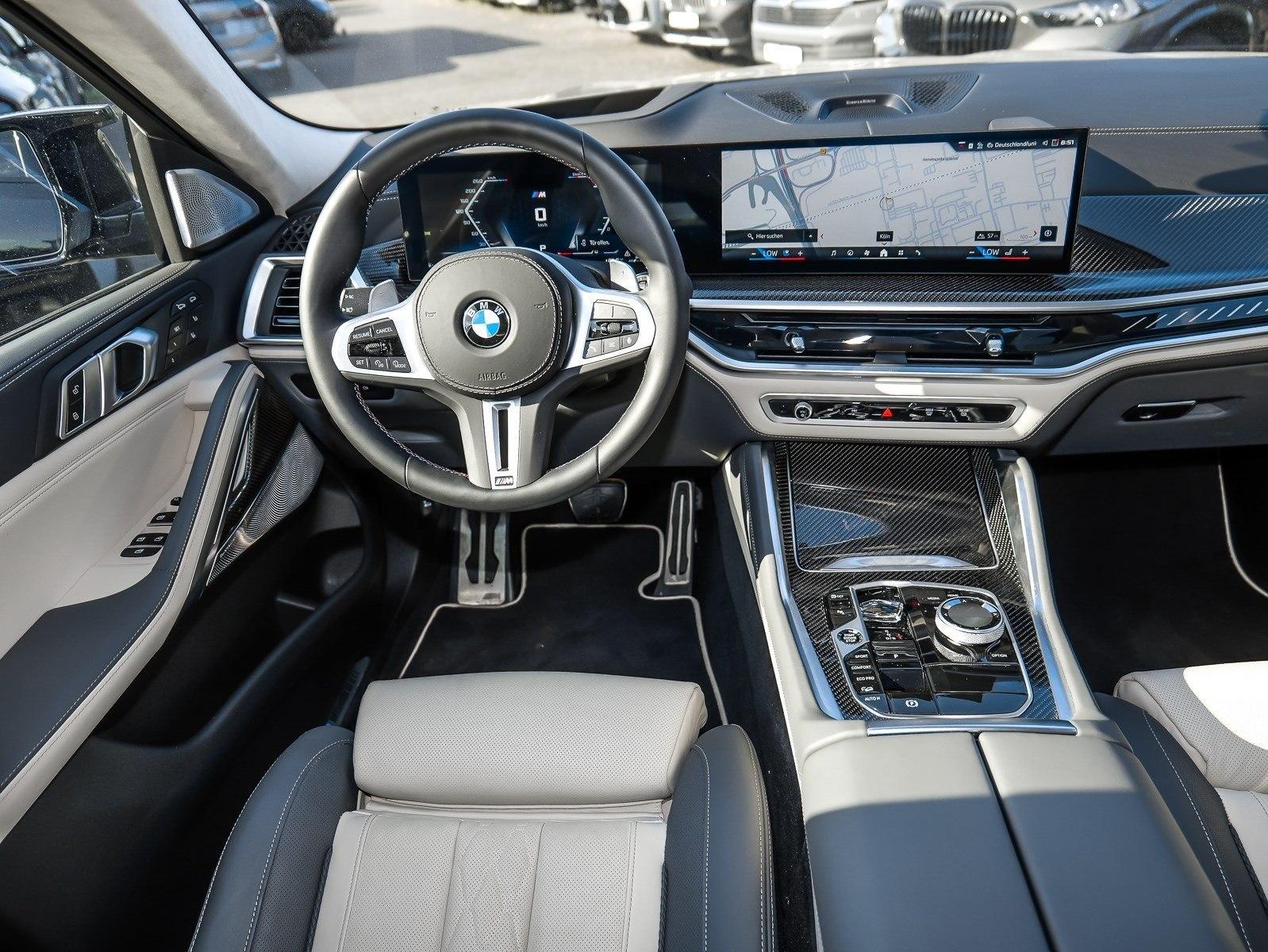BMW X6 M60i xDrive PANO ACC RFK NAVI LED LM