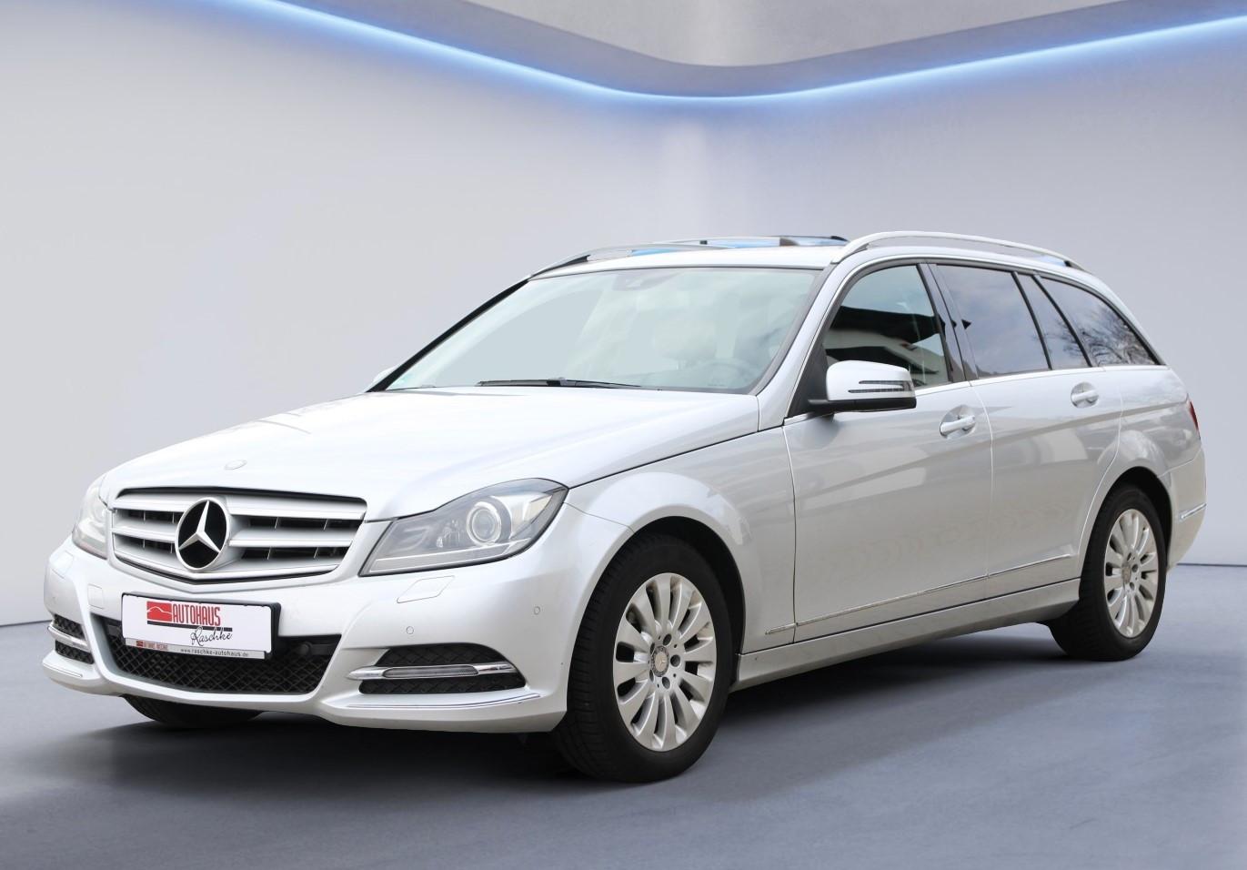 Mercedes-Benz C 220 T-Modell 4Matic / Comand / Standheizung
